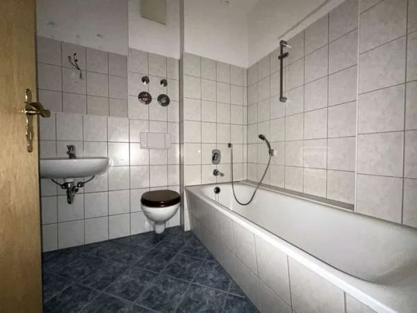 Immobilie in Bautzen - Budyšin - Attraktive vermietete 2-Zimmer Wohnung in ruhiger Lage von Bautzen zu verkaufen - Bild 3