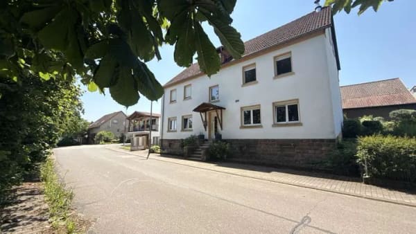 Immobilie in Schmitshausen - Viel Platz für Familie, Vermietung oder Generationenwohnen - Schmitshausen - Bild 0