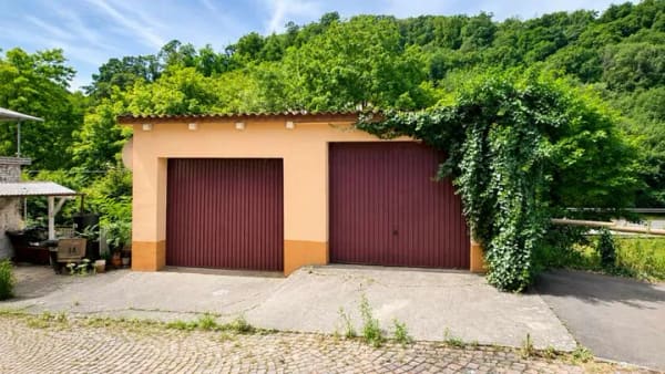 Immobilie in Bad Dürkheim - Solides Dreifamilienhaus als attraktive Kapitalanlage - Bild 2