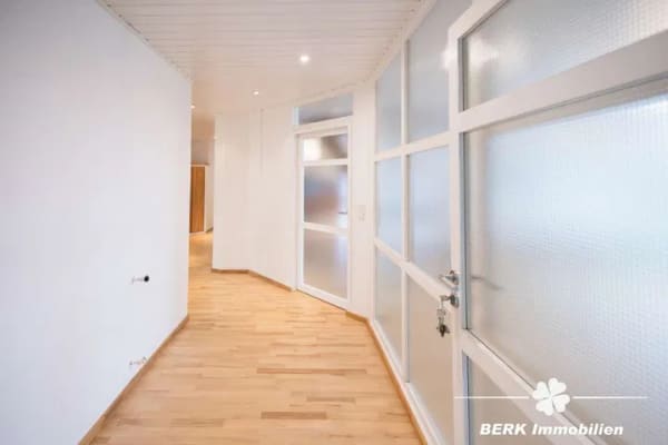 Immobilie in Schaafheim - BERK Immobilien - Großzügiges Wohnen auf zwei Ebenen: 5-Zimmer-Maisonette in Radheim - Bild 3