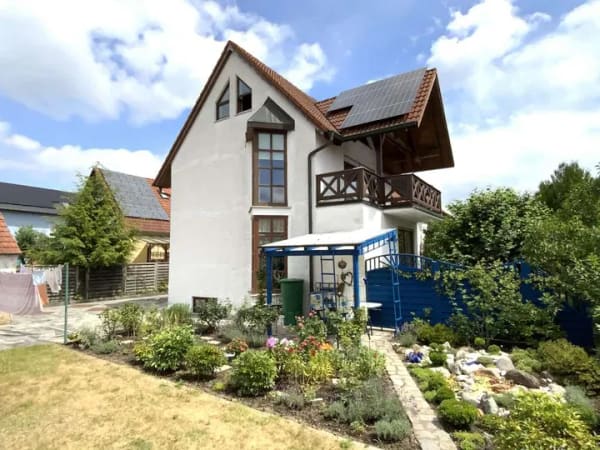 Immobilie in Schwandorf - Zweifamilienhaus -Eigennutzung oder Vermietung! - Bild 1