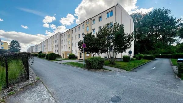 Immobilie in Grimmen - Mehr als 4 Zimmer, Küche, Bad - Bild 2