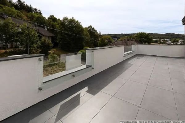 Immobilie in Kelberg - Erstbezug/Neubau: Moderne Dachgeschoss-Eigentumswohnung in erhöhter Ortsrandlage mit Aussicht - Bild 2
