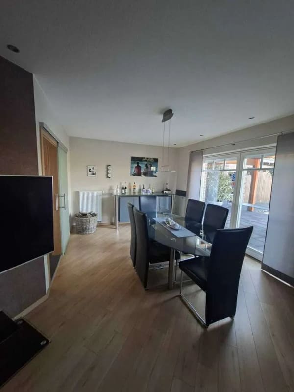 Immobilie in Salzbergen - Attraktives Haus mit Einliegerwohnung in begehrter Lage von Salzbergen. Ein ideales Zuhause! - Bild 2