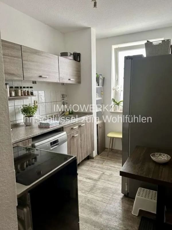 Immobilie in Euskirchen - Optimal geschnittene Eigentumswohnung mit Balkon & Garage im 1. OG eines sehr gepflegten Wohnhauses - Bild 1