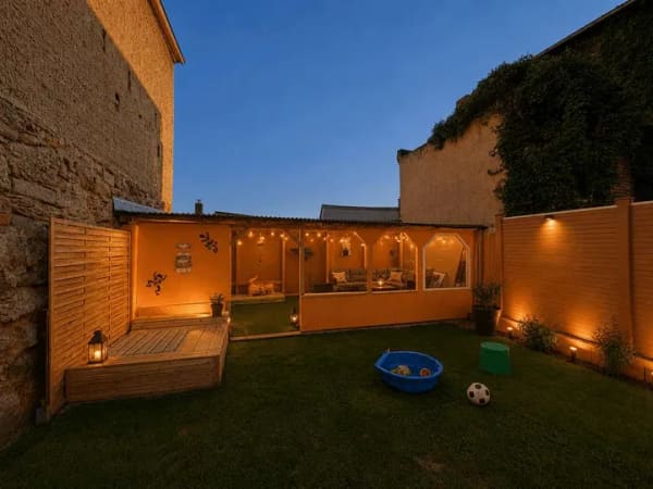 Immobilie in Osterfeld - Charmantes Familienzuhause mit Wohlfühlgarten – viel Platz für Wohnen, Hobby & Entspannung - Bild 4