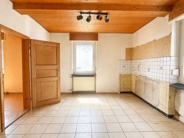 Immobilie in Alzey - Einfamilienhaus mit zusätzlichem Bebauungspotential in Alzey-Weinheim - Bild 4