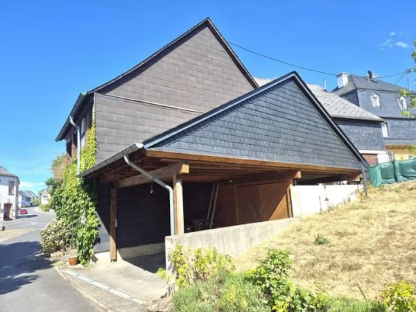 Immobilie in Irmenach - Denkmalschutz! Uriges Bauernhaus mit Garten und Carport/Garage in zentraler Ortslage von Irmenach - Bild 3