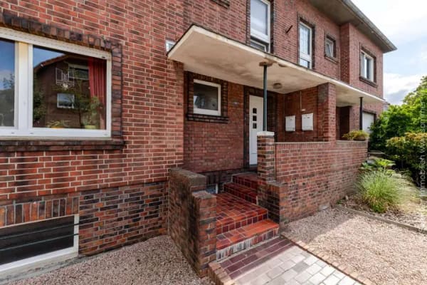 Immobilie in Kleve - Zweifamilienhaus in Kleve-Kellen – Attraktive Investitionsmöglichkeit mit zwei Wohneinheiten - Bild 1