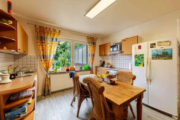 Immobilie in Kleve - Zweifamilienhaus in Kleve-Kellen – Attraktive Investitionsmöglichkeit mit zwei Wohneinheiten - Bild 4