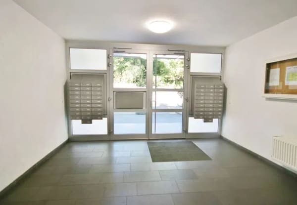 Immobilie in Mönchengladbach - Gepflegtes Studio-Apartment, ca. 26 m², frei, möbliert und sofort nutzbar im Dilthey-Park MG-Rheydt - Bild 3