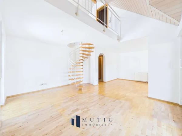 Immobilie in Unterensingen - Wohntraum: Charmante 3,5-Zimmer-Maisonettewohnung mit EBK und TG-Stellplatz in Unterensingen - Bild 2
