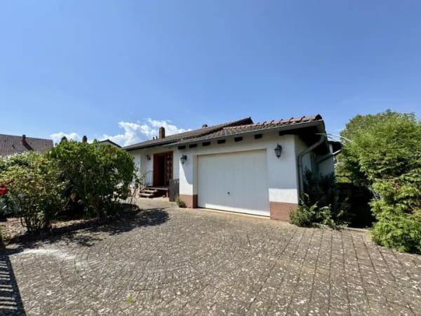 Immobilie in Göllheim - Einfamilienhaus freistehend in Göllheim - Bild 1