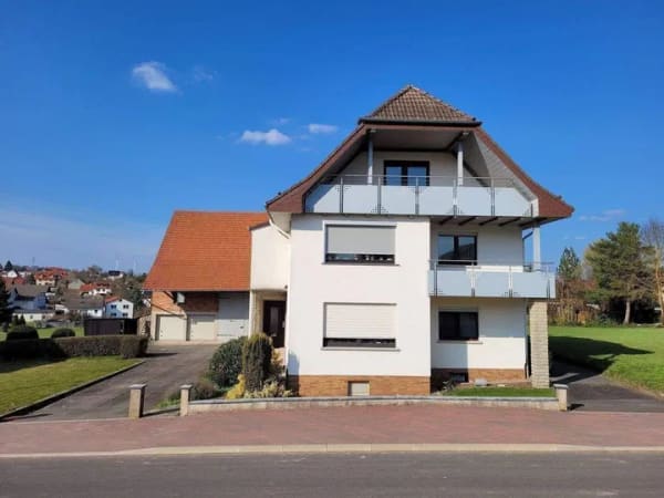 Immobilie in Hohenroda - PREISREDUZIERT!!! Ein- Zweifamilienwohnhaus mit Zwischenbau, Scheune und 8206 m² Grundstück - Bild 1
