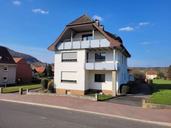Immobilie in Hohenroda - PREISREDUZIERT!!! Ein- Zweifamilienwohnhaus mit Zwischenbau, Scheune und 8206 m² Grundstück - Bild 3