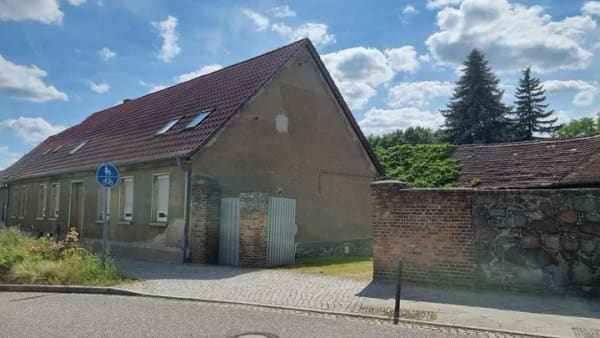 Immobilie in Zossen - Mehrgenerationen-Hof in Zossen 

 - Bild 1