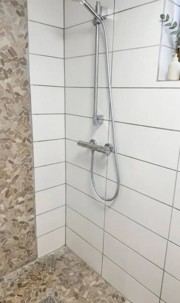 Immobilie in Röthlein - Gepflegtes Einfamilienhaus mit Garage, Stellplätzen und Wintergarten in Röthlein, OT - Bild 4