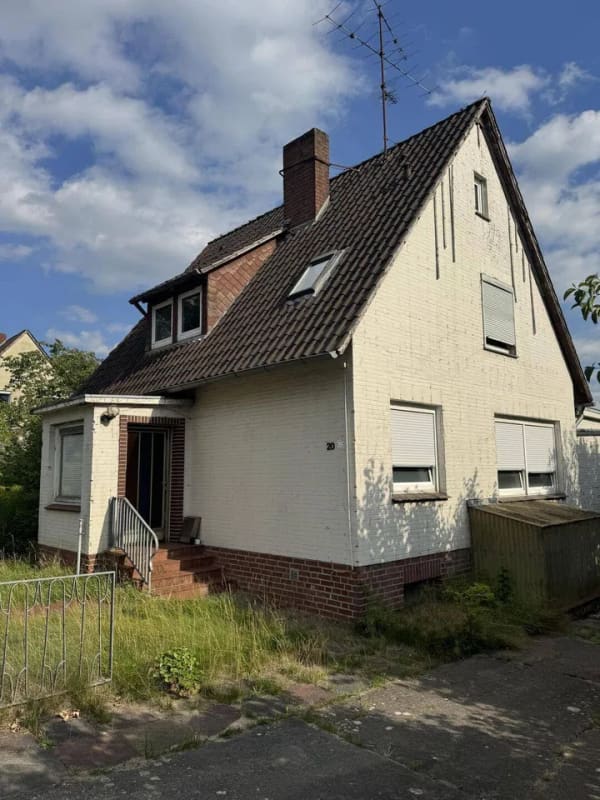 Immobilie in Gerdau - Bohlsen -Einfamilienhaus mit Nebengebäude- Viel Platz für neue Ideen - Bild 0
