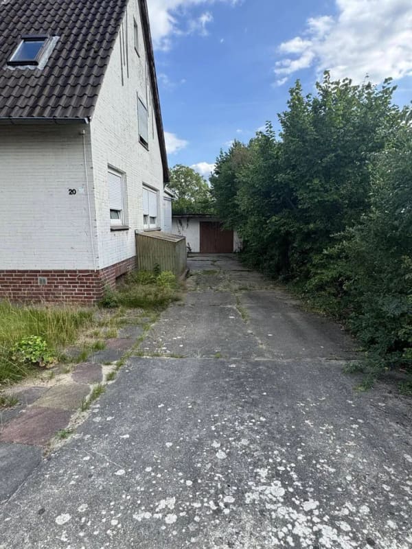 Immobilie in Gerdau - Bohlsen -Einfamilienhaus mit Nebengebäude- Viel Platz für neue Ideen - Bild 2