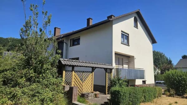 Immobilie in Erzenhausen - Erzenhausen - 1-2 Familienhaus - Ortsrandlage - Bild 1