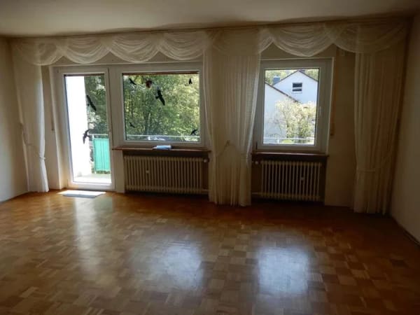 Immobilie in Königstein - provisionsfrei / RMH in ruhiger Waldrandlage / renovierungsbedürftig - Bild 4