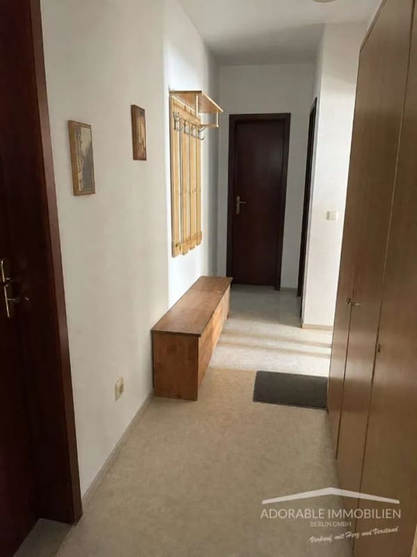 Immobilie in Schönefeld - 3-Zimmer-Wohnung mit Balkon und KFZ-Stellplatz in Schönefeld OT Waltersdorf zu verkaufen - Bild 2