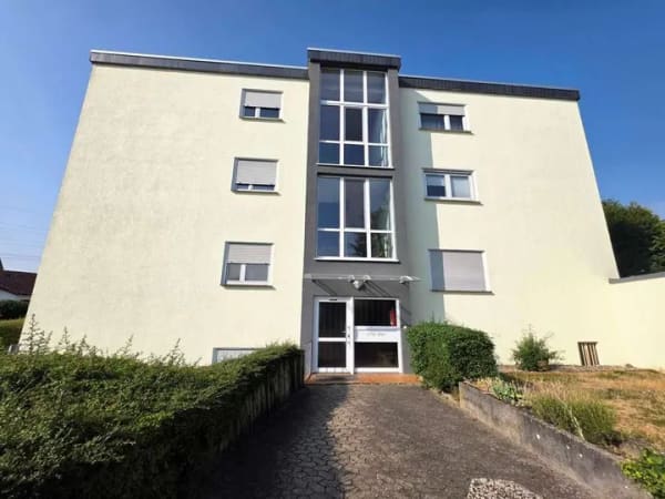 Immobilie in Waldalgesheim - Waldalgesheim - Vermietete 2-Zimmer-Wohnung mit Garage in ruhiger Lage! - Bild 0