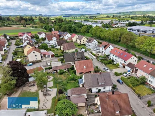 Immobilie in Langenau - Sonnig, geräumig, zügig in die eigenen vier Wände! - Bild 3