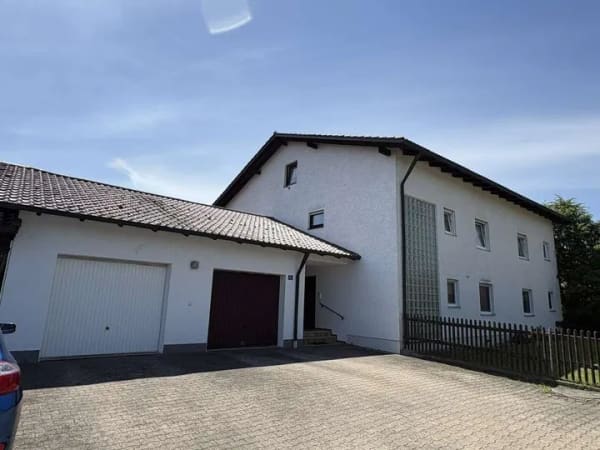 Immobilie in Pocking - Vermietetes Mehrfamilienhaus in Pocking
 - Bild 1