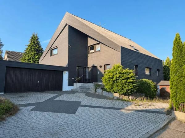 Immobilie in Engelsbrand - Villenflair und Ruhe pur – Einfamilienhaus mit Traumgarten in guter Lage von Engelsbrand-Salmbach - Bild 0