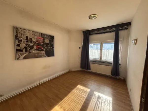 Immobilie in Zwingenberg - Mehrparteienhaus mit angrenzendem Baugrundstück, Garten und vielseitig nutzbaren Nebengebäuden - Bild 1