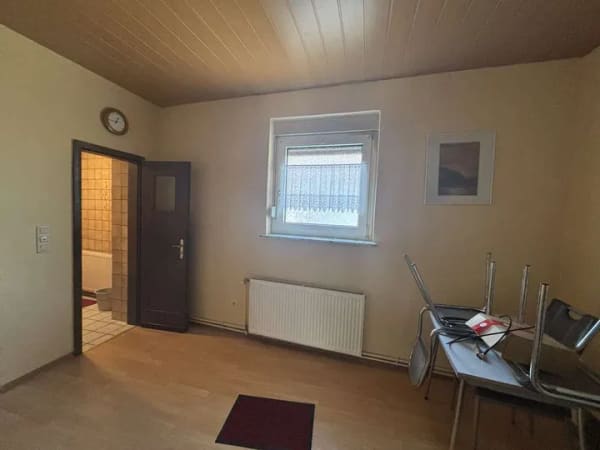 Immobilie in Zwingenberg - Mehrparteienhaus mit angrenzendem Baugrundstück, Garten und vielseitig nutzbaren Nebengebäuden - Bild 4