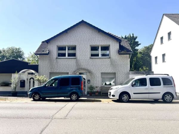 Immobilie in Wesel - Zwei gut vermietete Wohneinheiten unter einem Dach - Attraktive Kapitalanlage in Wesel-Büderich - Bild 0