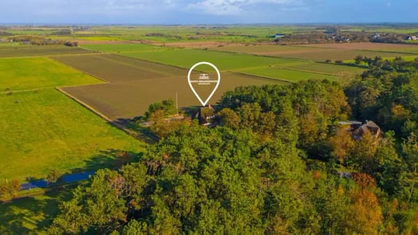 Immobilie in Witsum - Wohnen in außergewöhnlicher Lage -  großzügiges Reetdachhaus mit Weitblick - Bild 0