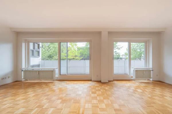 Immobilie in Meerbusch - Lichtverwöhnte 4-Zimmer-Wohnung mit großzügigem Balkon in Meerbusch-Büderich - Bild 4