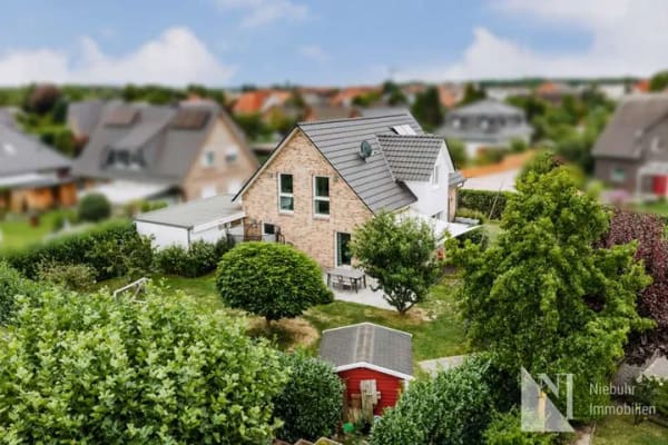 Immobilie in Bardowick - Ein Zuhause zum Wohlfühlen: Ruhige Lage, gute Infrastruktur und viel Familienkomfort in Bardowick - Bild 1