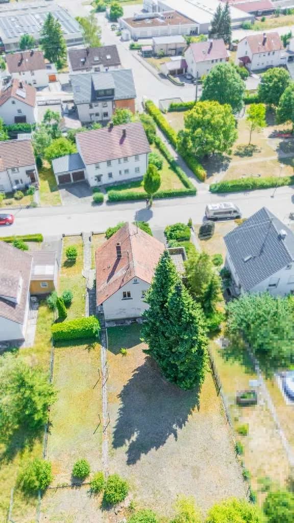Immobilie in Neresheim - Zentrumsnahes Einfamilienhaus mit großem Garten in Neresheim - Bild 2