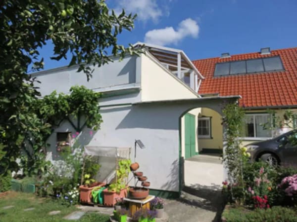 Immobilie in Neufraunhofen - Wohnhaus mit Dachterrasse,  472 qm Grund. Schrankbaum4, 84181 Neufrauenhofen - Bild 2