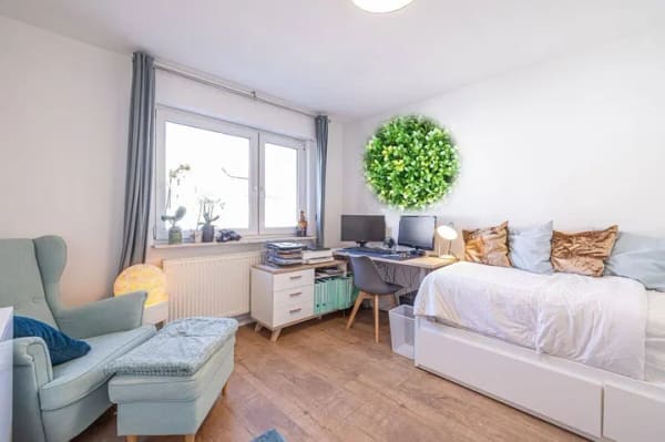 Immobilie in Neulußheim - Ein Haus, unendliche Möglichkeiten: Wohnen, Arbeiten, Mehrgenerationen oder Ferienwohnen - Bild 2