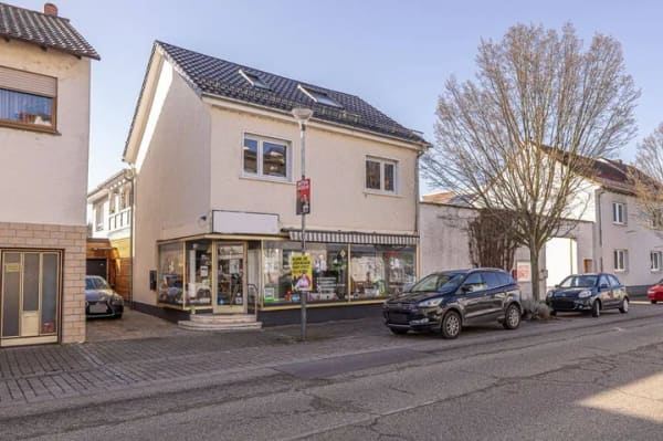 Immobilie in Neulußheim - Ein Haus, unendliche Möglichkeiten: Wohnen, Arbeiten, Mehrgenerationen oder Ferienwohnen - Bild 3