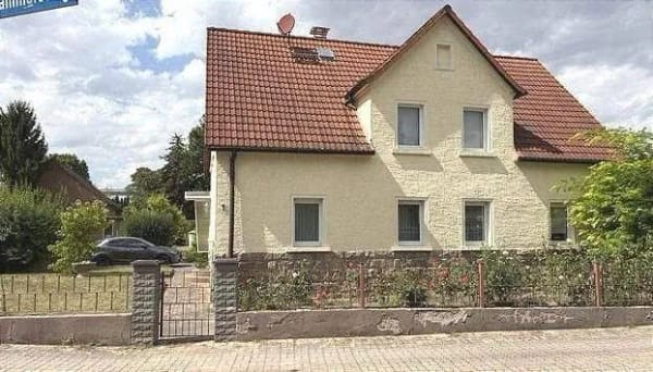 Immobilie in Karsdorf - Gepflegtes EFH mit Garten in Karsdorf - Bild 2