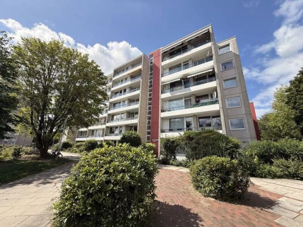 Immobilie in Celle - Vermietete Etagenwohnung mit Aufzug, Loggia und Tiefgaragenstellplatz in Celle zu verkaufen! - Bild 1
