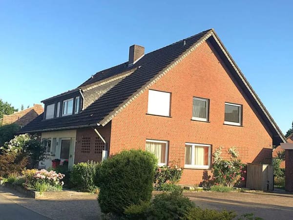 Immobilie in Ostercappeln - Großzügiges top gepflegtes Zweifamilienhaus mit wunderschönem Garten – provisionsfrei vom Eigentümer - Bild 1