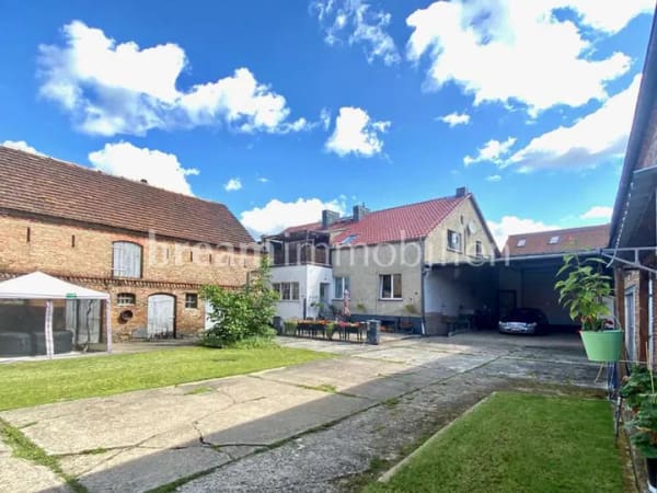 Immobilie in Beelitz - LANDLEBEN MIT CHARAKTER - viel Raum für Familie & berufl. Tätigkeiten unter einem Dach in Beelitz - Bild 3