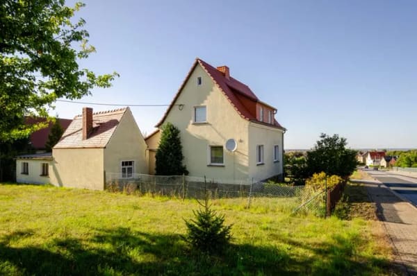 Immobilie in Großpostwitz/O.L. - Budestecy - Charmantes "Haus statt Wohnung": Kompaktes 30er-Jahre-Siedlungshaus mit Ausblick auf Bautzen - Bild 2