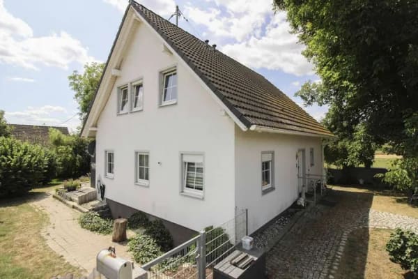 Immobilie in Rennertshofen - Freiraum pur: Freistehendes EFH mit Südgarten & angrenzender ehemaliger Koppelfläche - Bild 0
