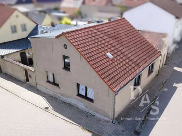 Immobilie in Börde-Hakel - Dein Projekt zum Eigenheim – Modernisiertes Erdgeschoss trifft auf Ausbaupotenzial - provisionsfrei! - Bild 4