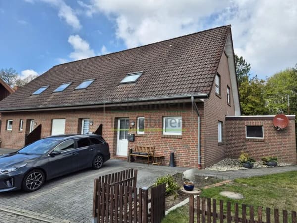 Immobilie in Barßel - Reihenhaus m. 3 Einheiten als Kapitalanlage im Seemannsort Barßel - Ortsteil - Bild 0