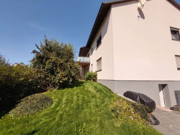 Immobilie in Westerburg - Vollständig modernisierte Eigentumswohnung mit Balkon in 2-Familienhaus in Westerburg. - Bild 1