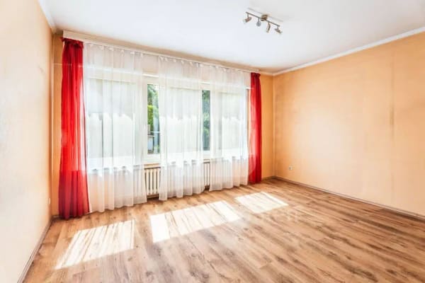 Immobilie in Bornheim - Schöne 4-Zimmer-Eigentumswohnung mit Balkon und Stellplatz! - Bild 2